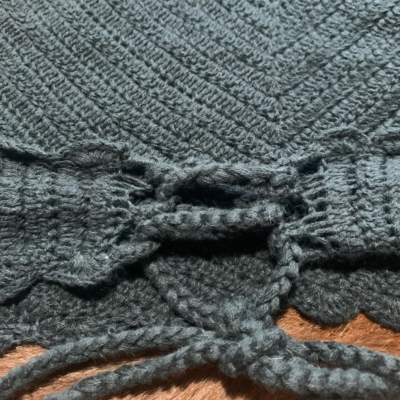 Pacsun Kendall & Kylie Crochet Halter Crop Top - Picture 11 of 12